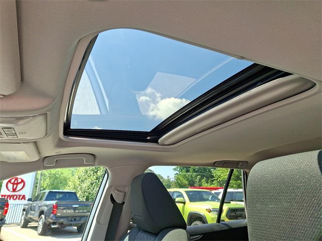 Photo of 2023 Silver Sky Metallic Toyota RAV4