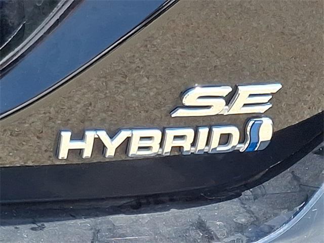 Photo of 2022 Midnight Black Metallic Toyota Camry