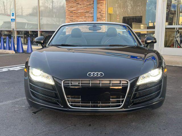 Photo of 2011 Black Audi R8