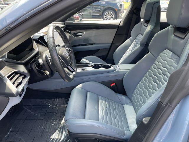 Photo of 2022 Kemora Gray Metallic Audi e-tron GT