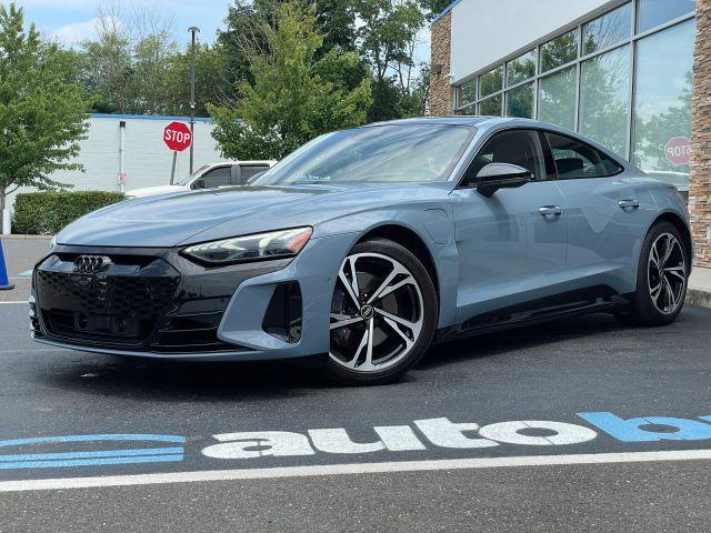 Photo of 2022 Kemora Gray Metallic Audi e-tron GT