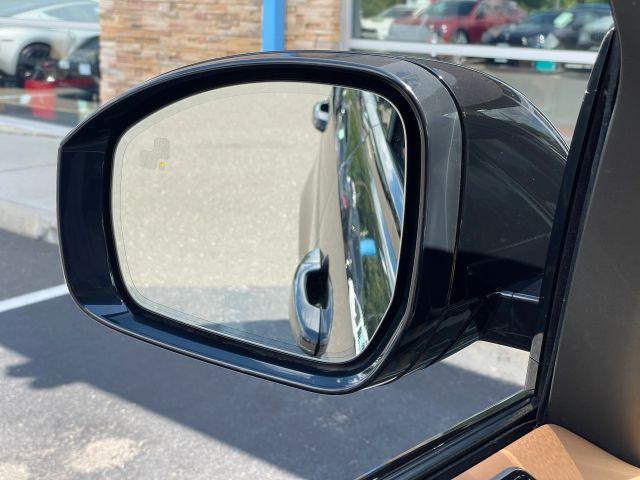 Photo of 2022 Gray Land Rover Range Rover Sport