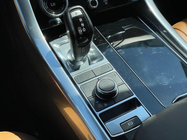 Photo of 2022 Gray Land Rover Range Rover Sport