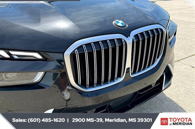 Photo of 2023 Black BMW X7