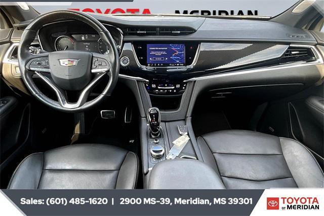 Photo of 2024 Stellar Black Metallic Cadillac XT6