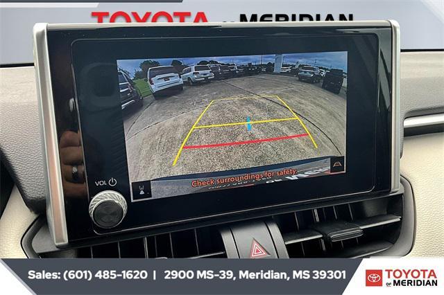 Photo of 2023 Silver Sky Metallic Toyota RAV4