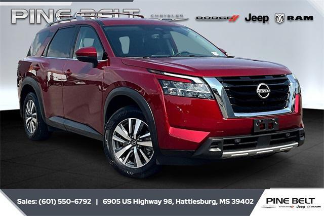 Photo of 2024 Scarlet Ember Nissan Pathfinder