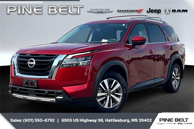 Photo of 2024 Scarlet Ember Nissan Pathfinder