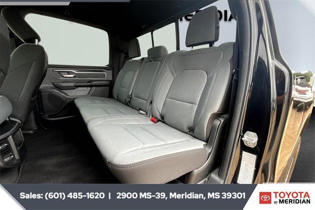 Photo of 2023 Diamond Black Crystal Pearlcoat RAM 1500