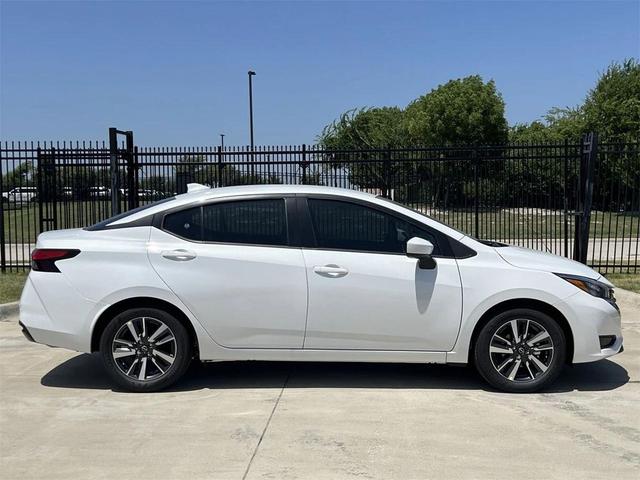 Photo of 2025 QAC Aspen Whit Nissan Versa