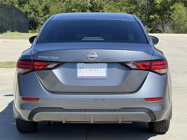 Photo of 2024 Gun Metallic Nissan Sentra