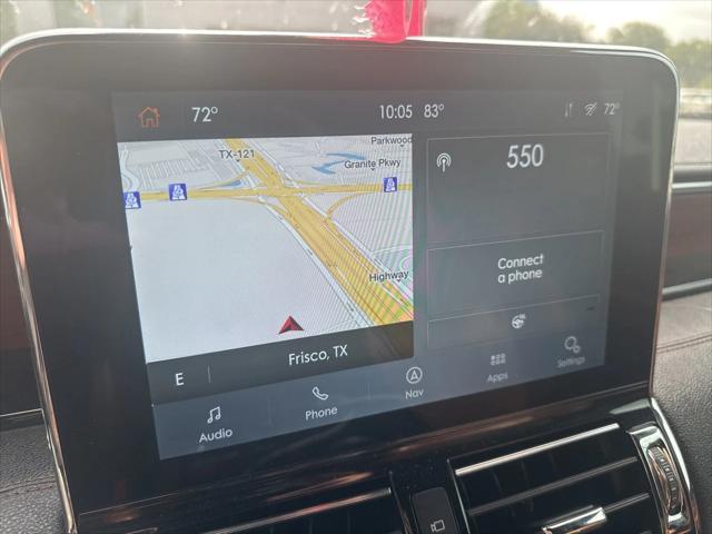 Photo of 2020 White Lincoln Navigator