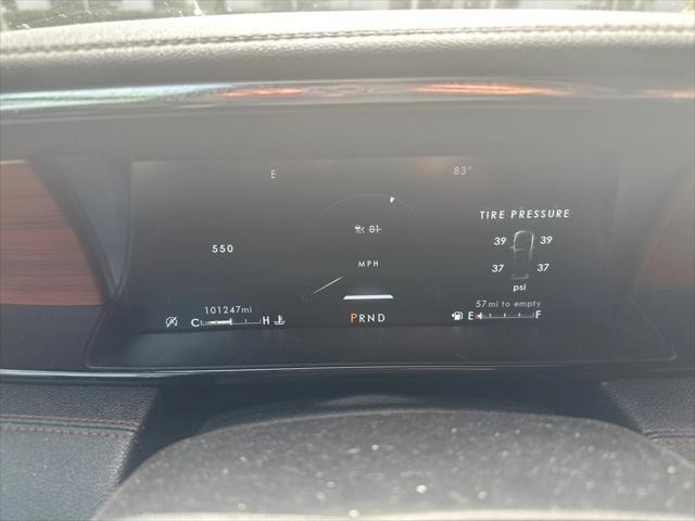 Photo of 2020 White Lincoln Navigator