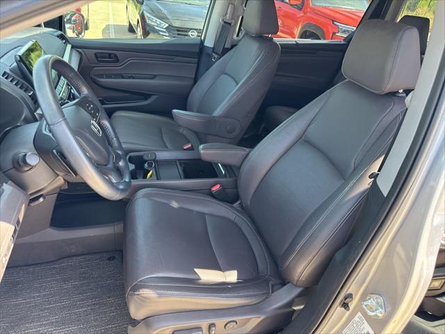 Photo of 2022 Lunar Silver Metallic Honda Odyssey