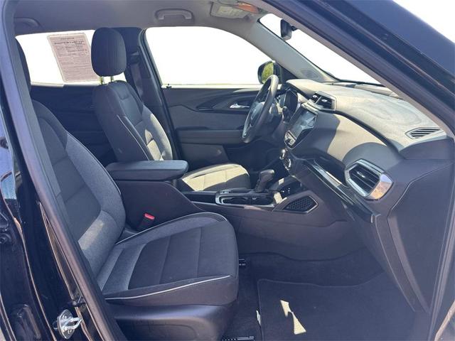 Photo of 2022 Mosaic Black Metallic Chevrolet Trailblazer