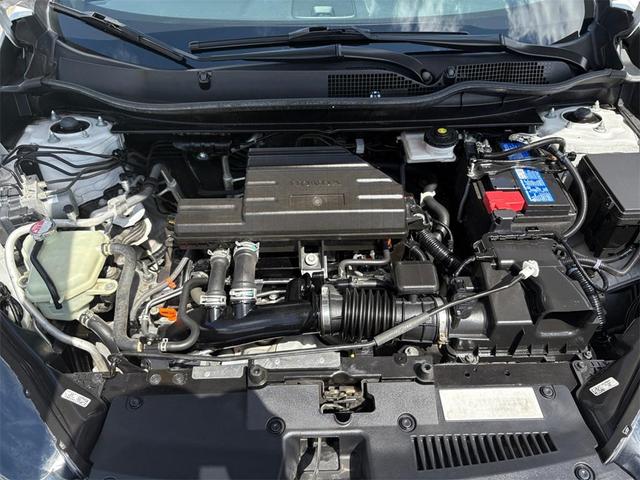 Photo of 2022 Platinum White Pearl Honda CR-V