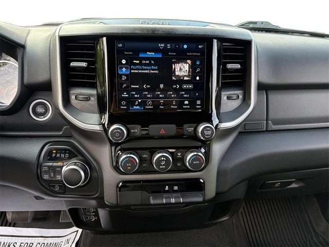 Photo of 2022 Bright White Clearcoat RAM 1500