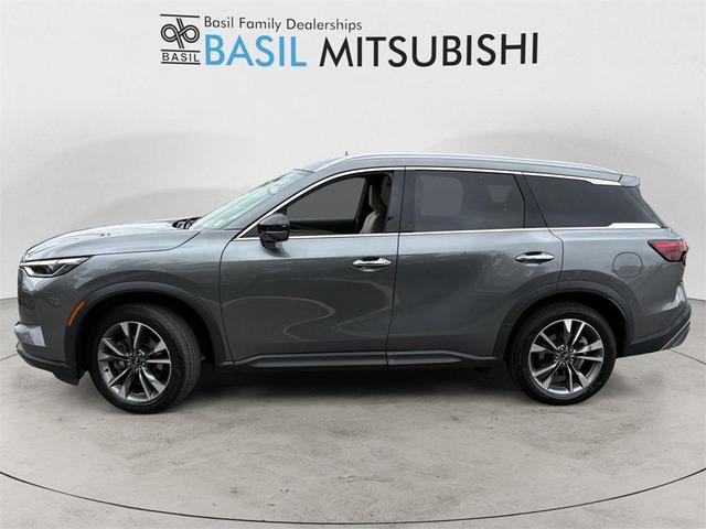 Photo of 2022 Gray INFINITI QX60