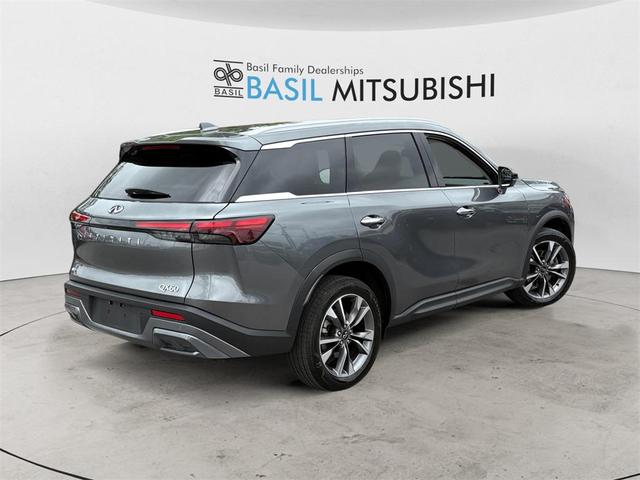 Photo of 2022 Gray INFINITI QX60