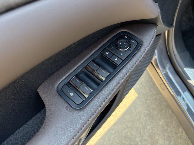 Photo of 2025 Cloudburst Gray Lexus RX 350