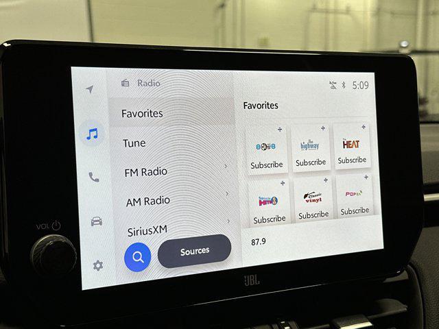 Photo of 2023 Wind Chill Pearl Toyota RAV4 Hybrid