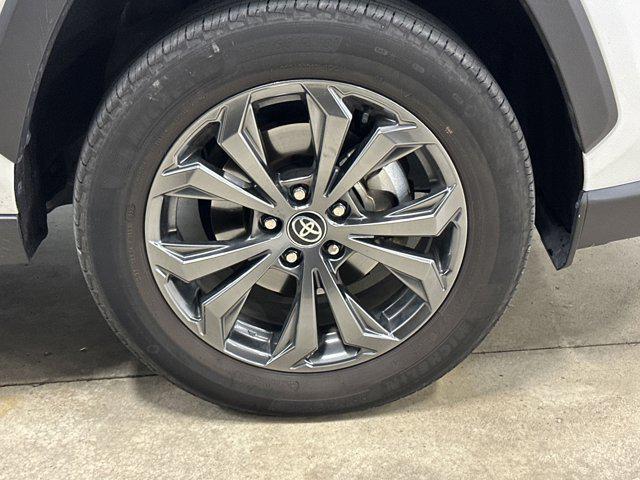 Photo of 2023 Wind Chill Pearl Toyota RAV4 Hybrid