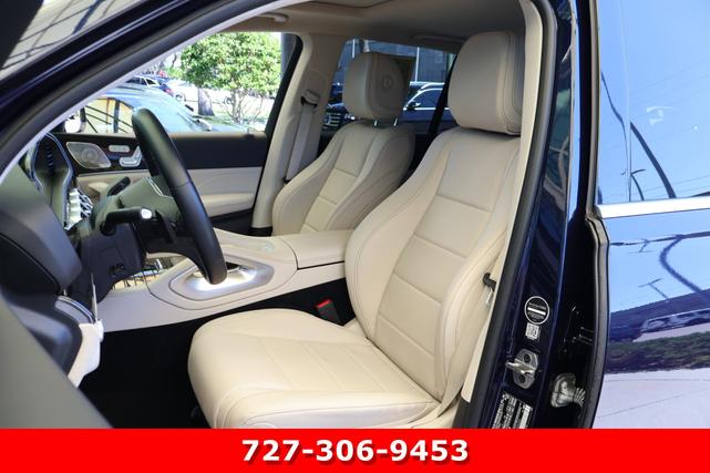 Photo of 2022 Lunar Blue Metallic Mercedes-Benz GLE 350