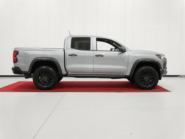 Photo of 2023 Sterling Gray Metallic Chevrolet Colorado