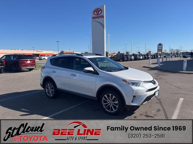 Photo of 2017 Blizzard Pearl Toyota RAV4