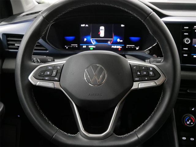 Photo of 2023 Cornflower Blue Volkswagen Taos