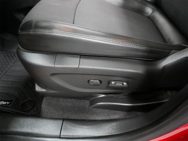 Photo of 2015 Blaze Red Chevrolet Trax