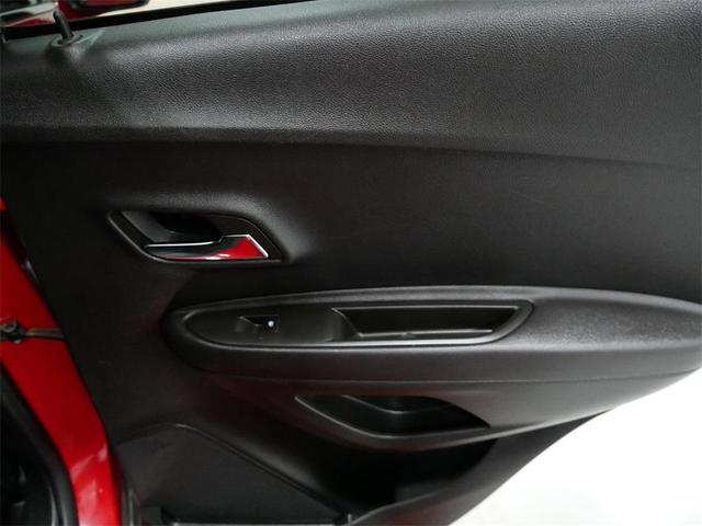 Photo of 2015 Blaze Red Chevrolet Trax