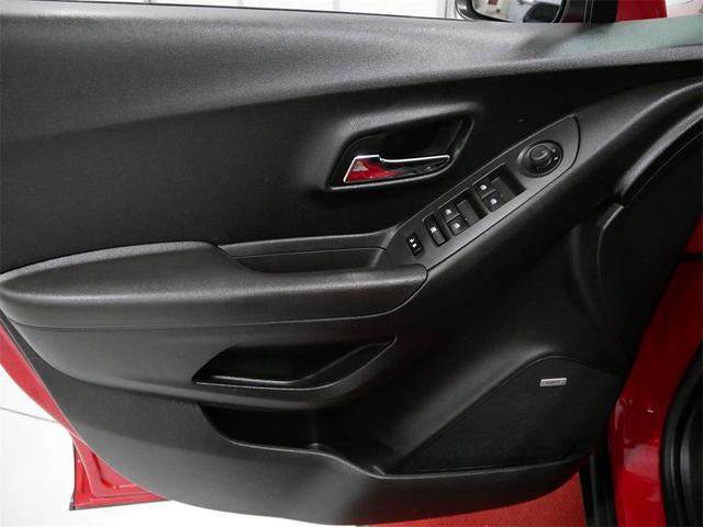 Photo of 2015 Blaze Red Chevrolet Trax