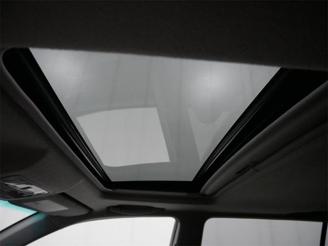 Photo of 2009 Classic Silver Toyota Highlander
