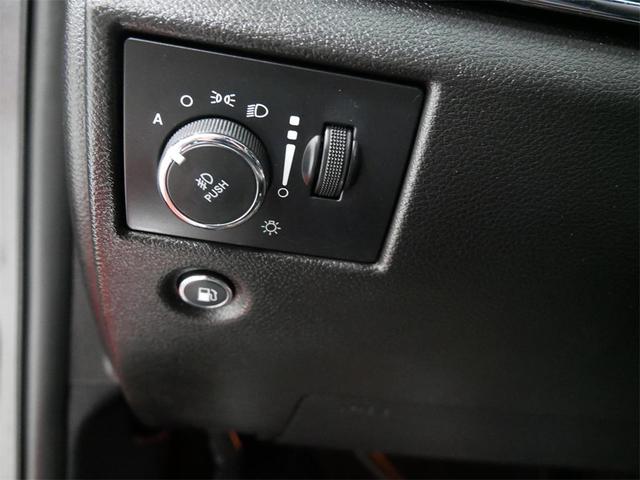 Photo of 2021 Granite Crystal Metallic Clearcoat Jeep Grand Cherokee