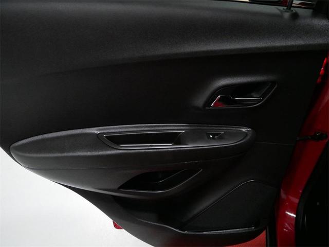 Photo of 2015 Blaze Red Chevrolet Trax