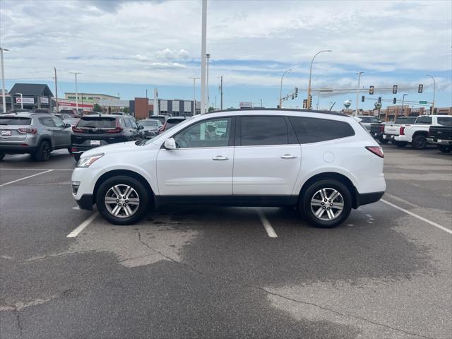 Photo of 2016 Iridescent Pearl Tricoat Chevrolet Traverse