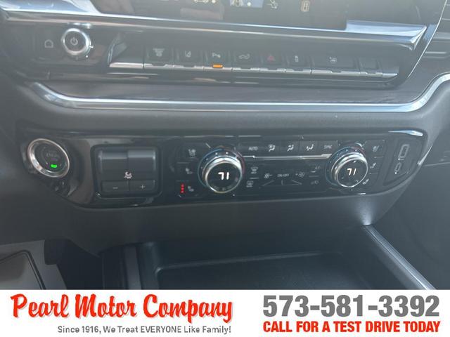 Photo of 2025 White GMC Sierra 2500