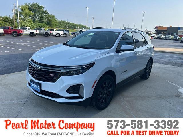 Photo of 2023 Summit White Chevrolet Equinox
