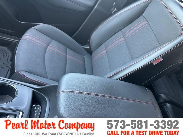 Photo of 2023 Summit White Chevrolet Equinox