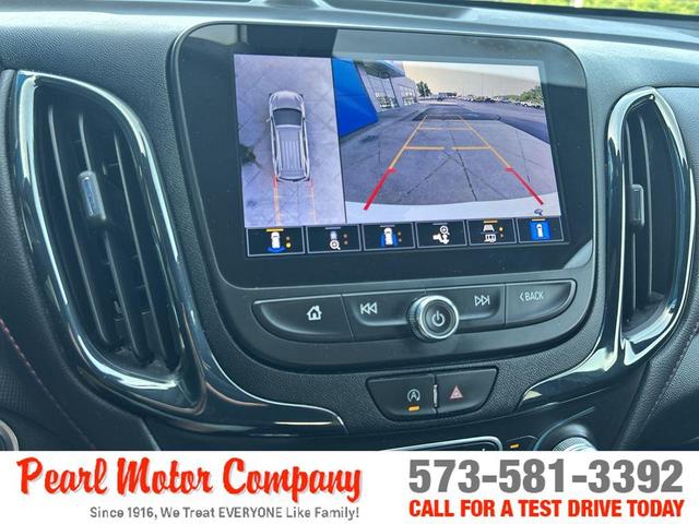 Photo of 2023 Summit White Chevrolet Equinox