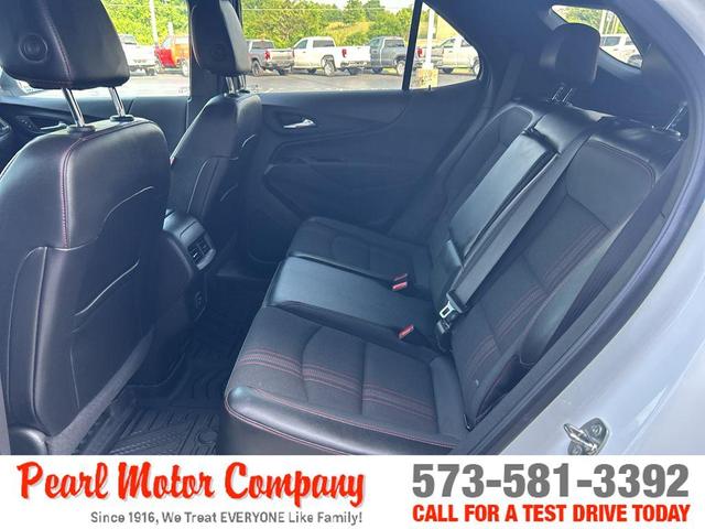 Photo of 2023 Summit White Chevrolet Equinox