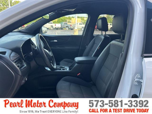 Photo of 2023 Summit White Chevrolet Equinox