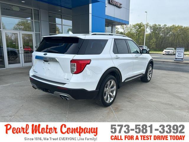 Photo of 2020 Star White Ford Explorer