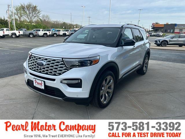 Photo of 2020 Star White Ford Explorer