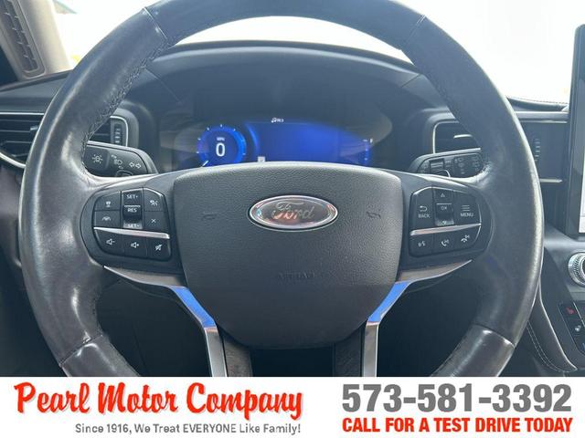 Photo of 2020 Star White Ford Explorer