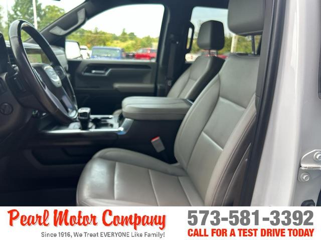 Photo of 2023 Summit White GMC Sierra 1500