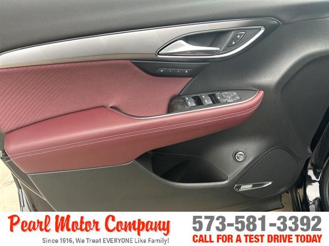 Photo of 2025 Black Buick Envision