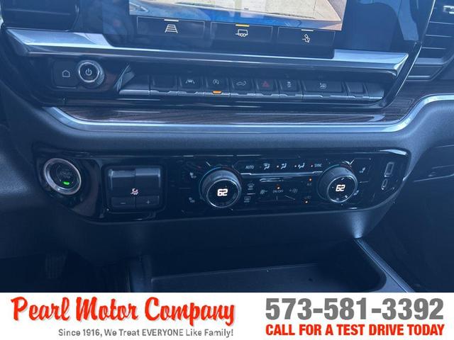 Photo of 2022 Northsky Blue Metallic Chevrolet Silverado 1500