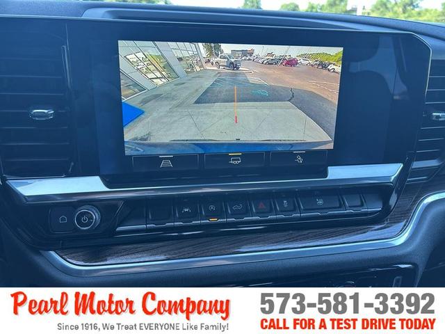 Photo of 2022 Northsky Blue Metallic Chevrolet Silverado 1500